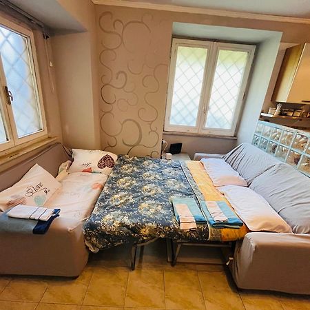 רומא Affitto Due Camere, Due Bagni In Villa מראה חיצוני תמונה