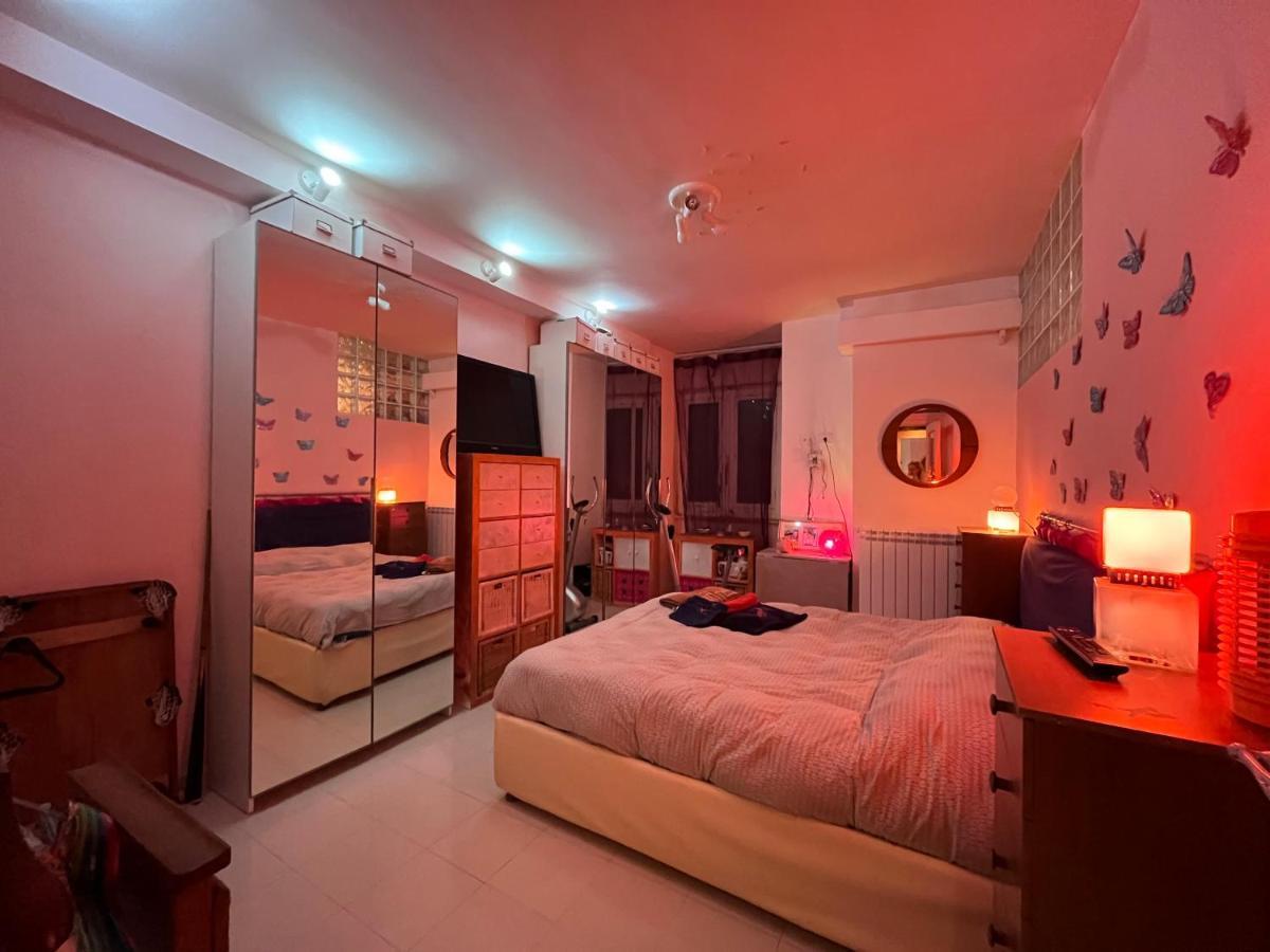 רומא Affitto Due Camere, Due Bagni In Villa מראה חיצוני תמונה